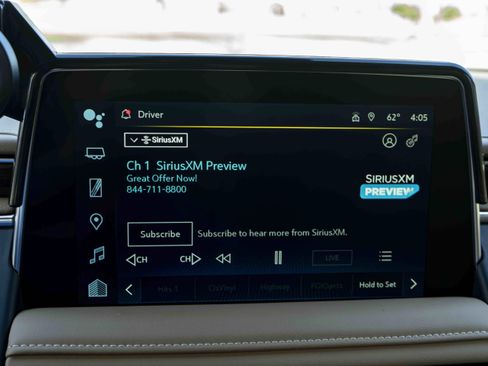 Used 2024 Chevrolet Suburban Premier w/ Premium Package 2 image 29