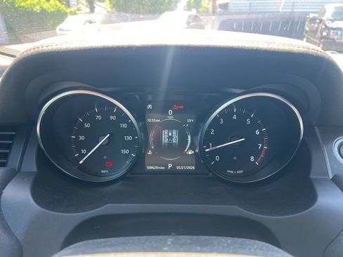 Used 2018 Land Rover Range Rover Evoque Landmark Edition AWD/4WD image 12