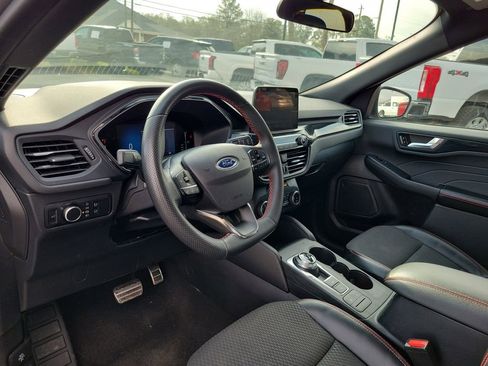 Used 2023 Ford Escape ST-Line image 13