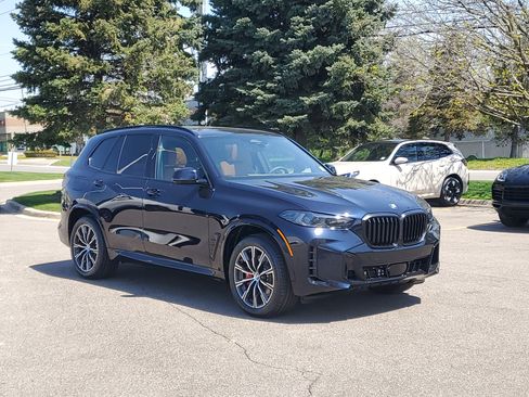 New 2026 BMW X5 xDrive40i w/ M Sport Package AWD/4WD image 4