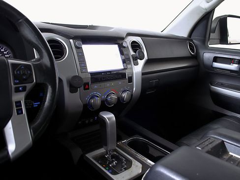 Used 2020 Toyota Tundra SR5 w/ SR5 Leather Package RWD image 28