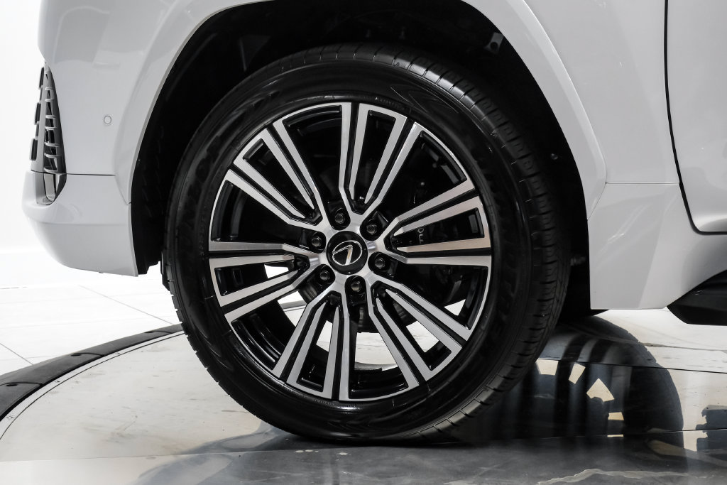 Used 2026 Lexus LX 700h Luxury w/ Appearance Package AWD/4WD image 62