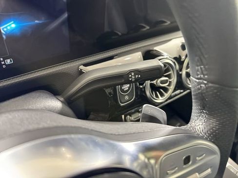 Used 2020 Mercedes-Benz CLA 250 4MATIC image 17