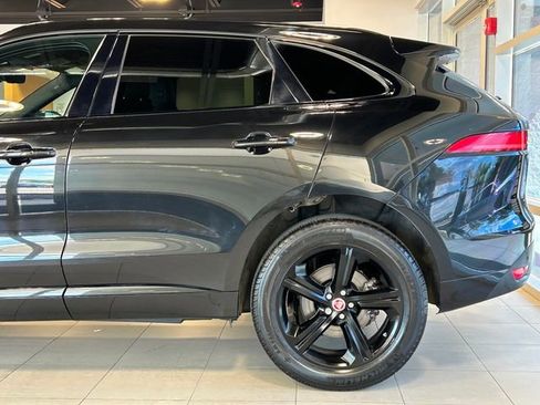 Used 2020 Jaguar F-PACE Checkered Flag image 9