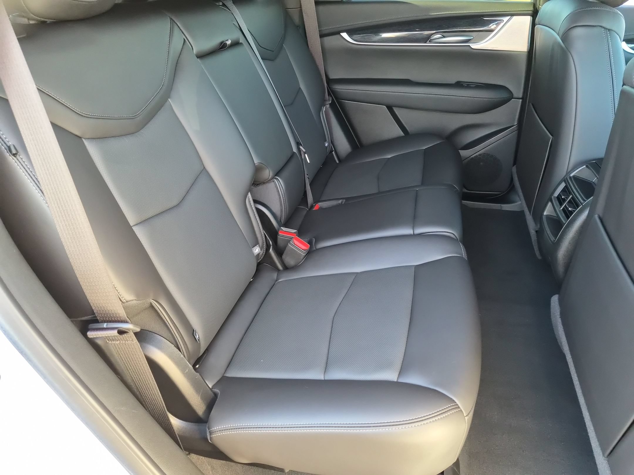 Certified 2023 Cadillac XT5 Premium Luxury FWD image 27