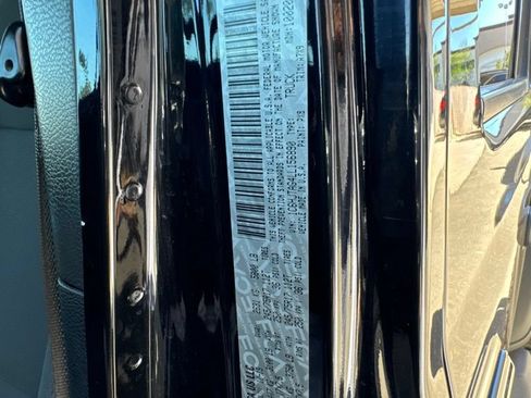 Used 2020 Jeep Gladiator Sport w/ Quick Order Package 24S AWD/4WD image 23