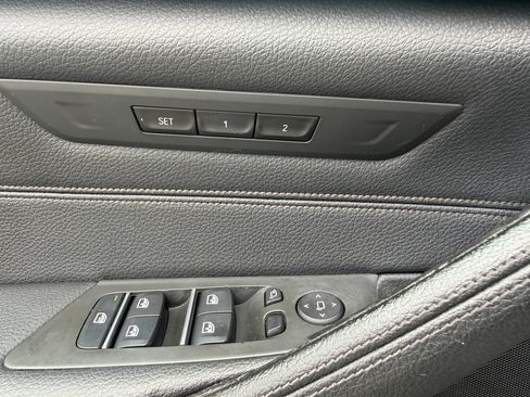 Used 2019 BMW 530i w/ Convenience Package RWD image 45