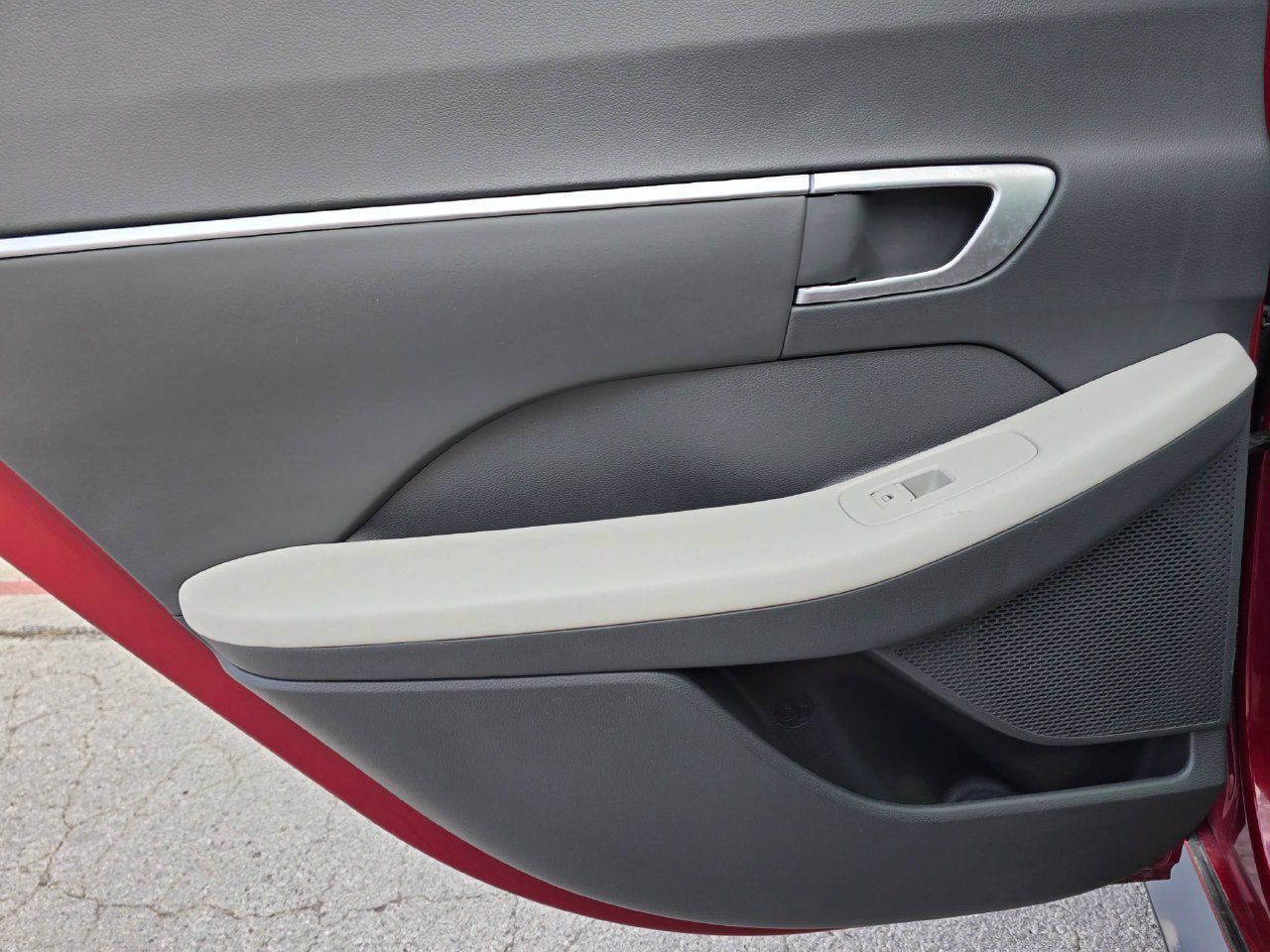 Used 2025 Hyundai Sonata SEL FWD image 19