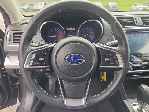 Used 2018 Subaru Legacy 2.5i Premium AWD/4WD image 18