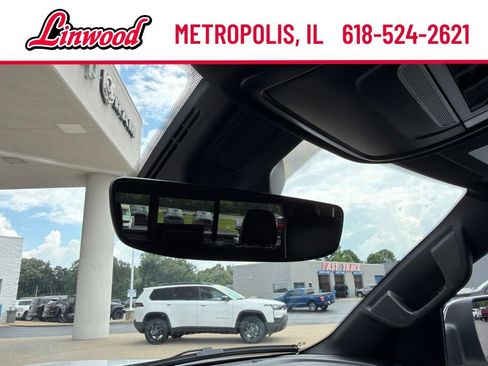 Used 2025 RAM 1500 Limited w/ Bed Utility Group AWD/4WD image 33
