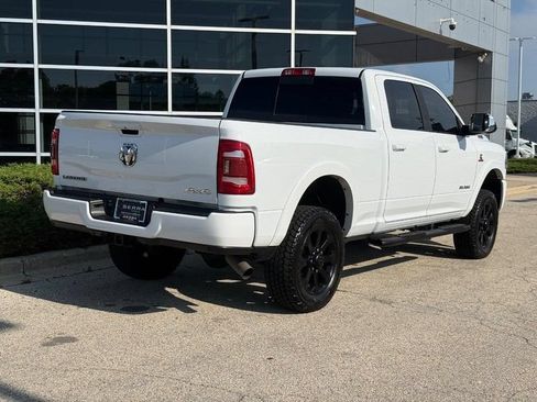 Used 2022 RAM 2500 Laramie AWD/4WD image 3