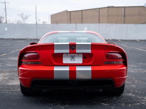 Used 2006 Dodge Viper SRT-10 image 10
