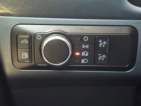 Used 2024 Ford Maverick Lariat image 11