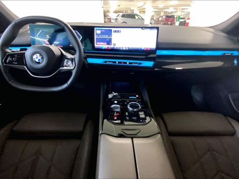 Certified 2024 BMW 540i xDrive 540i xDrive image 30