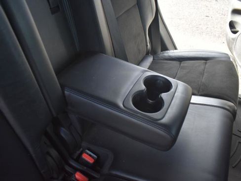 Used 2020 Jeep Grand Cherokee Altitude image 21