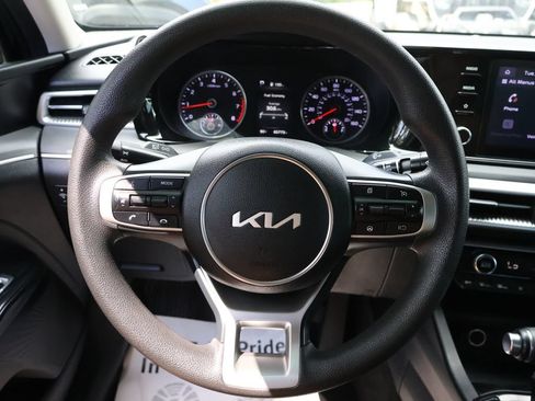Used 2022 Kia K5 LXS FWD image 24