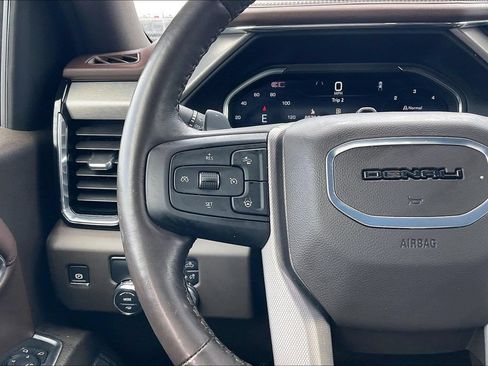 Used 2024 GMC Sierra 1500 Denali RWD image 10