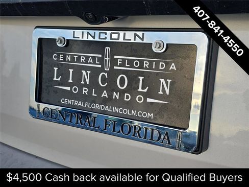 New 2026 Lincoln Nautilus Premier image 5