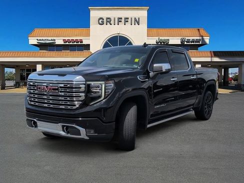 Used 2022 GMC Sierra 1500 Denali AWD/4WD image 11