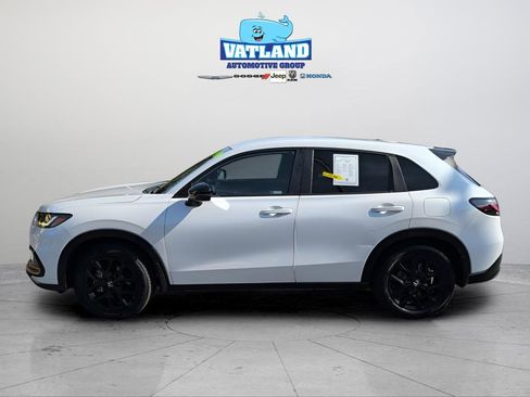 Certified 2023 Honda HR-V Sport image 2