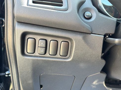 Used 2025 Mitsubishi Outlander Sport ES AWD/4WD image 13