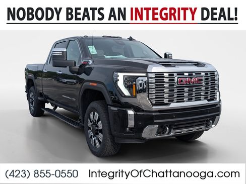 New 2026 GMC Sierra 2500 Denali w/ Denali Reserve Package AWD/4WD image 1