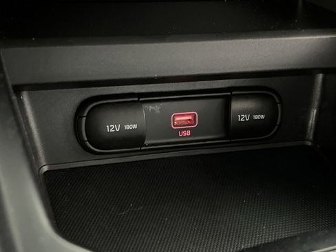 Used 2021 Kia Soul LX image 30