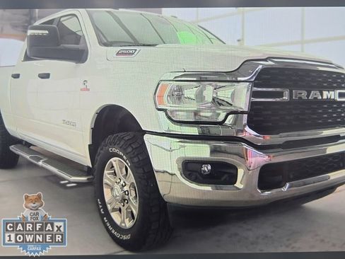 Used 2024 RAM 2500 Big Horn w/ Off Road Package AWD/4WD image 5