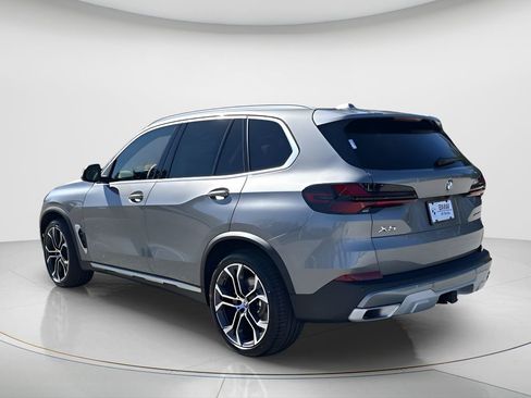 New 2026 BMW X5 xDrive40i w/ Premium Package image 11