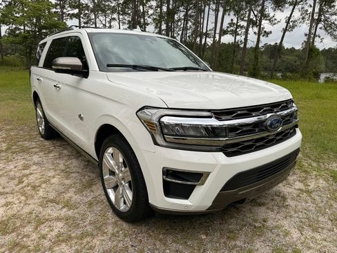 Used 2022 Ford Expedition King Ranch AWD/4WD image 7