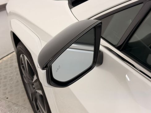 Certified 2025 Lexus UX 300h FWD w/ Accessory Package (Z1) image 16