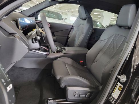 Used 2025 BMW X3 xDrive30i w/ Convenience Package image 7