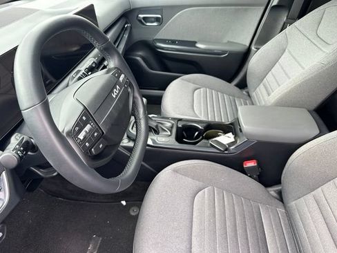 Used 2025 Kia K4 EX FWD image 12