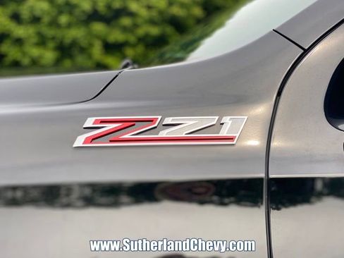 Used 2025 Chevrolet Suburban Z71 AWD/4WD image 11