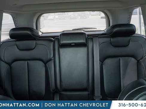 Used 2023 Jeep Grand Cherokee Limited w/ Black Appearance Package AWD/4WD image 21