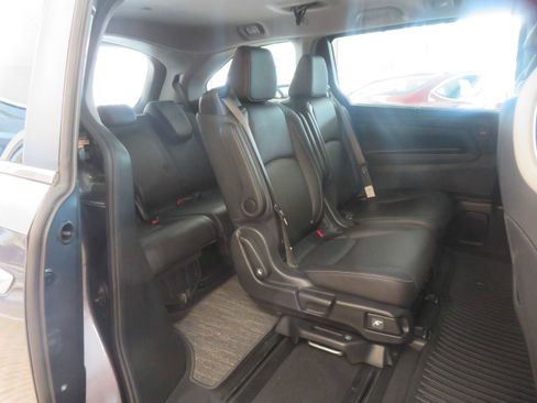 Used 2024 Honda Odyssey EX-L image 23
