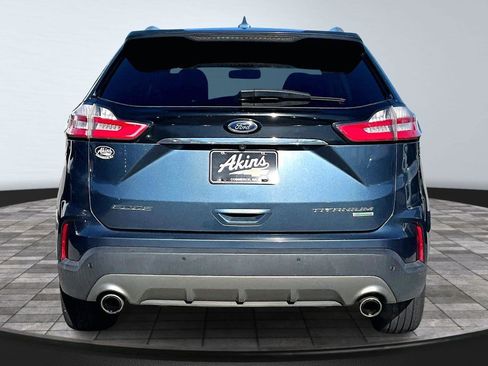 Used 2019 Ford Edge Titanium image 5