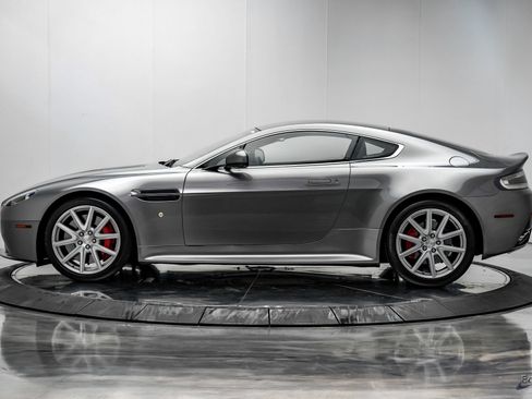 Used 2014 Aston Martin V8 Vantage S RWD image 7