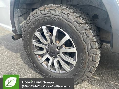 Used 2019 Ford Ranger XLT w/ Equipment Group 302A Luxury AWD/4WD image 9
