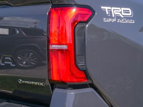 Used 2024 Toyota Tacoma TRD Off-Road w/ TRD Off Road Upgrade Package image 10