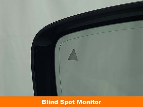 Used 2020 BMW 330i xDrive Sedan w/ Driving Assistance Package image 14