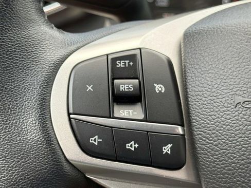 Certified 2023 Ford Explorer XLT w/ Equipment Group 202A AWD/4WD image 27