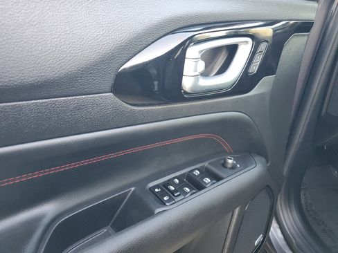 Used 2024 Jeep Compass Trailhawk w/ Trailhawk Elite Group image 7