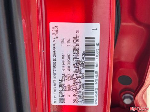 Certified 2025 Toyota Tacoma SR5 image 33