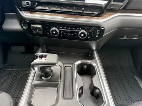 New 2026 Chevrolet Silverado 1500 RST w/ Dark Appearance Package image 37