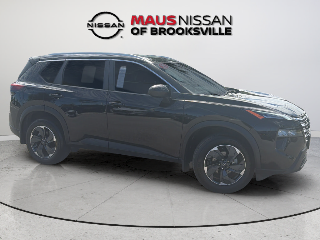 Certified 2025 Nissan Rogue SV w/ SV Premium Package FWD image 14