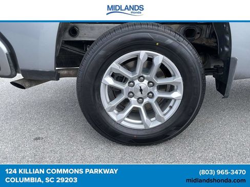 Used 2023 Chevrolet Silverado 1500 RST AWD/4WD image 7