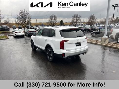 Certified 2023 Kia Telluride S w/ S Sunroof Package image 15