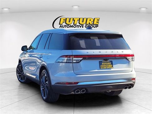 New 2025 Lincoln Aviator Reserve w/ Equipment Group 201A image 5