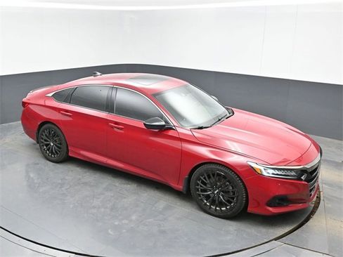 Used 2021 Honda Accord Sport image 1